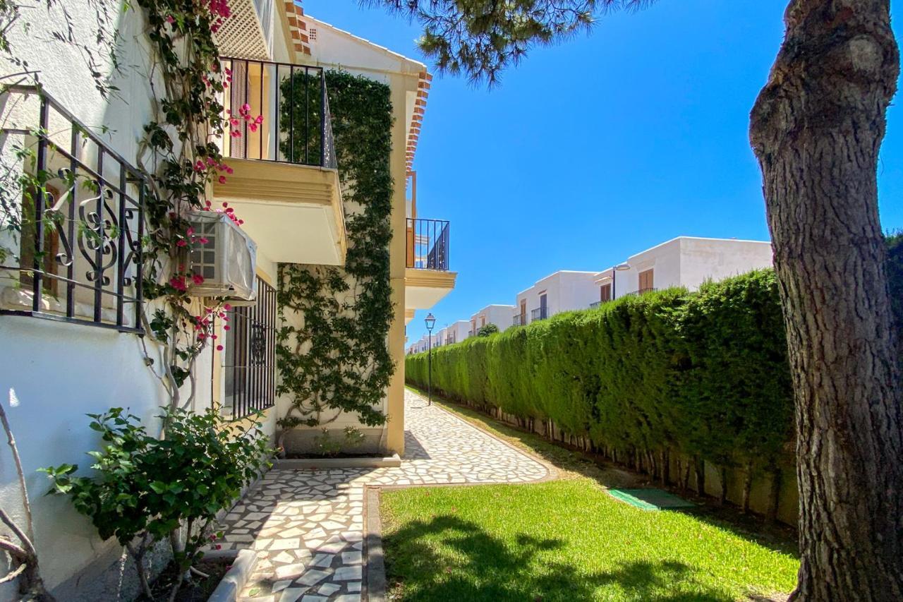 Lovely 1- Bedroom Rental With Pool, Close To The Beach Vera Exterior photo